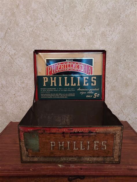 phillies metal cigar box|Phillies Cigar Box .